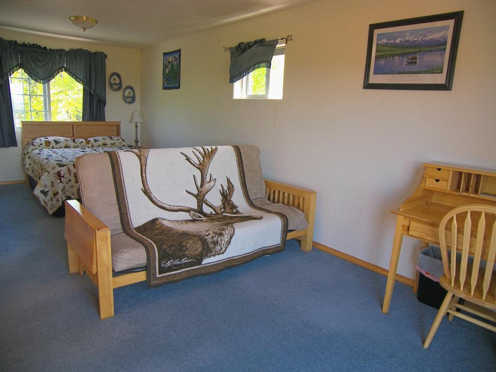 Grace And Bill'S Freedom Hills B&B Talkeetna Exterior photo